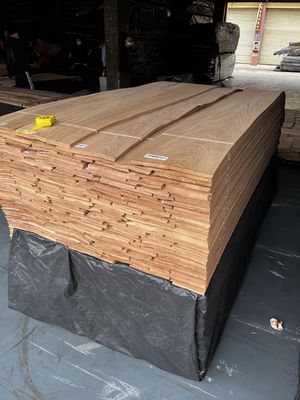 Customizable Mountain/Straight Grain Natural Wood Veneer 0.45Mm 0.5Mm 0.6Mm Natural Wood Veneer Roll Red Oak Veneer