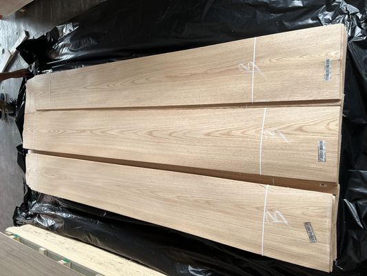 2023 Wholesale Red Oak Wood Veneer 0.45mm Oak Veneer Wood Sheets Natural Oak Veneers