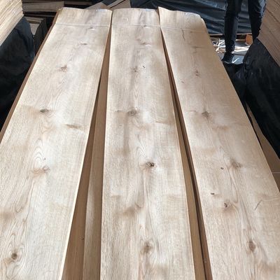 Free Sample 0.3mm/0.45mm/0.5mm/0.6mm White Natural Oak Veneer Natural White Oak Wood Veneer Mountain/ Straight Grain