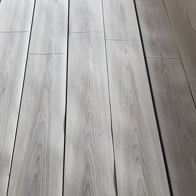 Recycled Practical Veneer Wood Slats , UV Resistant Layer Staining Wood